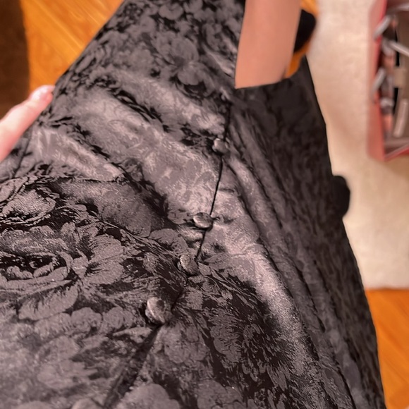 Brand new never worn, dynamite, kimono style skirt - Picture 3 of 3